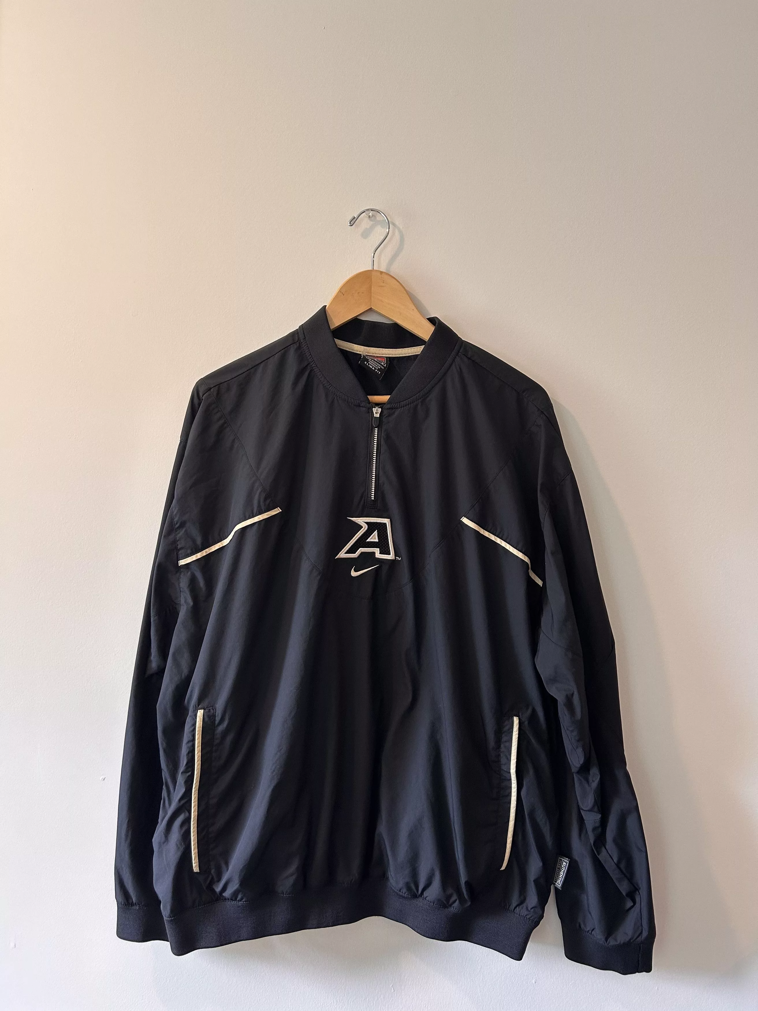 NCAA Light Jackets NCAA × Nike Army University Football Nike Windbreaker Black Vintage