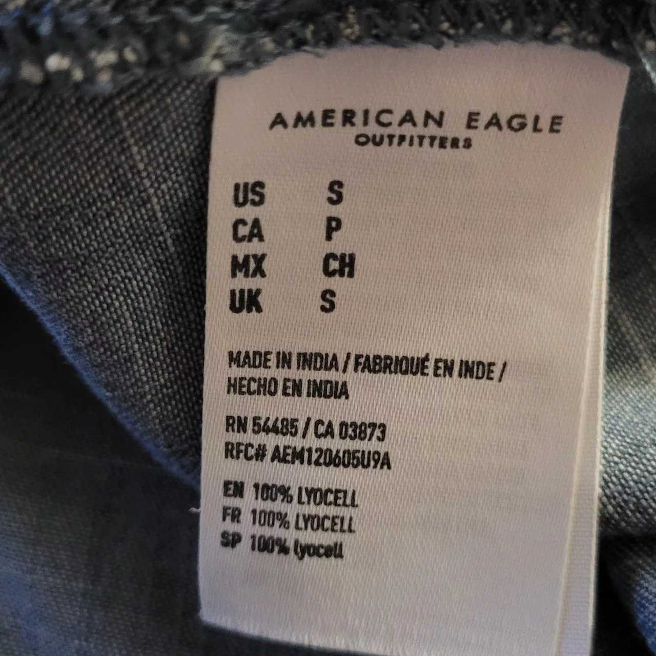 American Eagle Outfitters Button Ups American Eagle Outfitters American Eagle Boyfriend Fit Button Down Top Size Small Blue