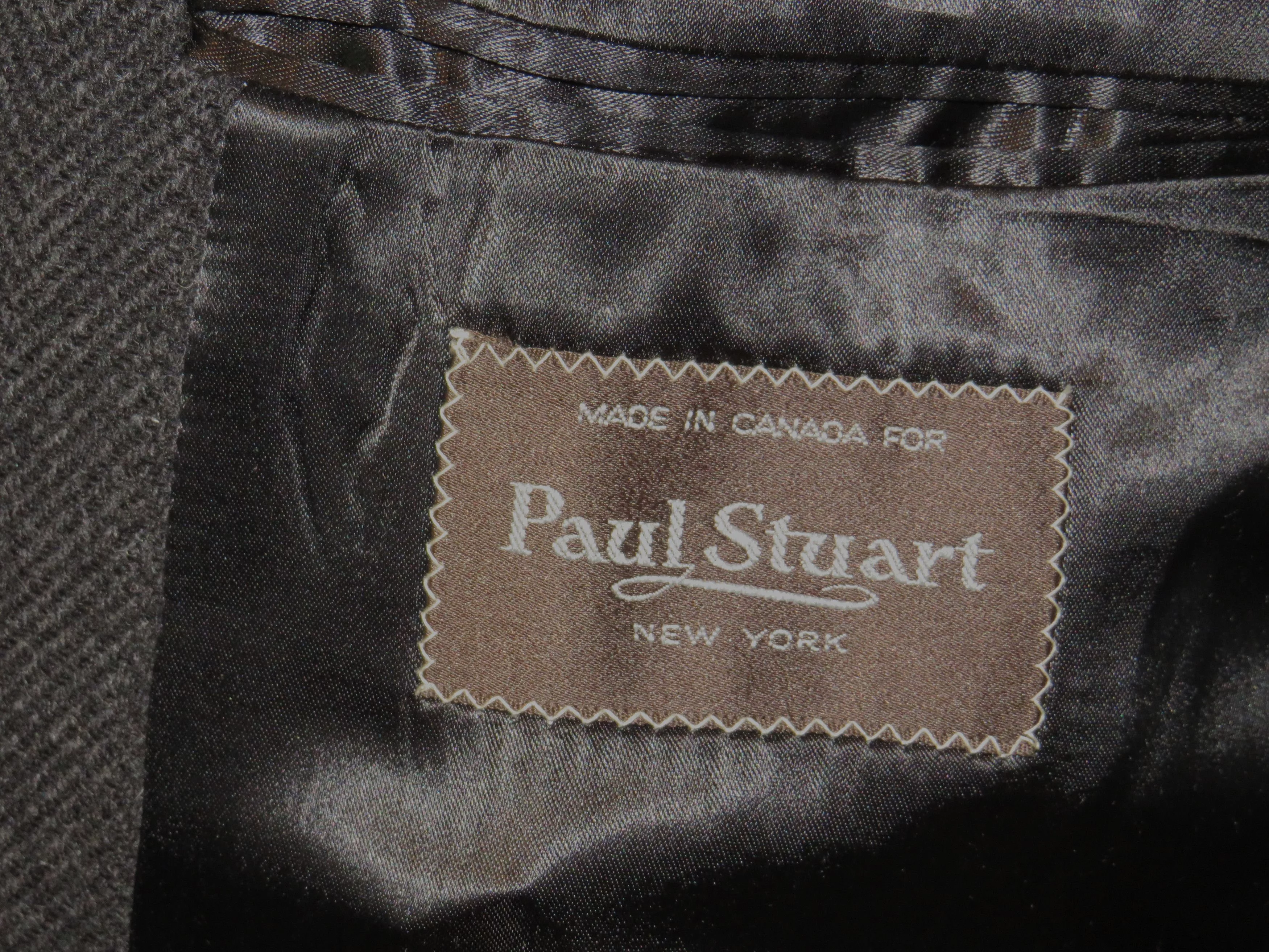 Paul Stuart Heavy Coats Paul Stuart Gray Herringbone Double Breasted Chesterfield 41R