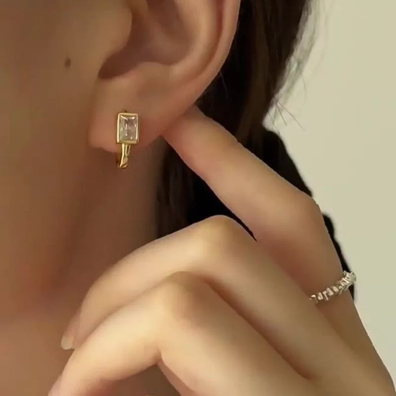 Designer Earrings Designer × Japanese Brand × Jewelry Golden U Shape Hoop Earring