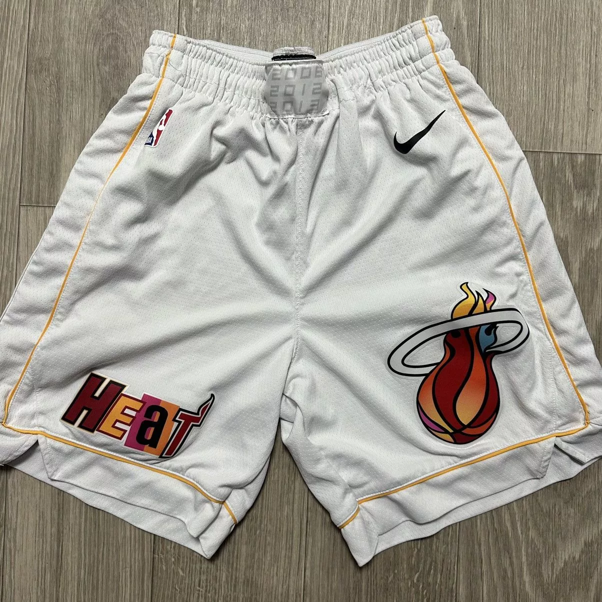 NBA Shorts NBA × Nike Authentic Miami Heat White Shorts Streetwear