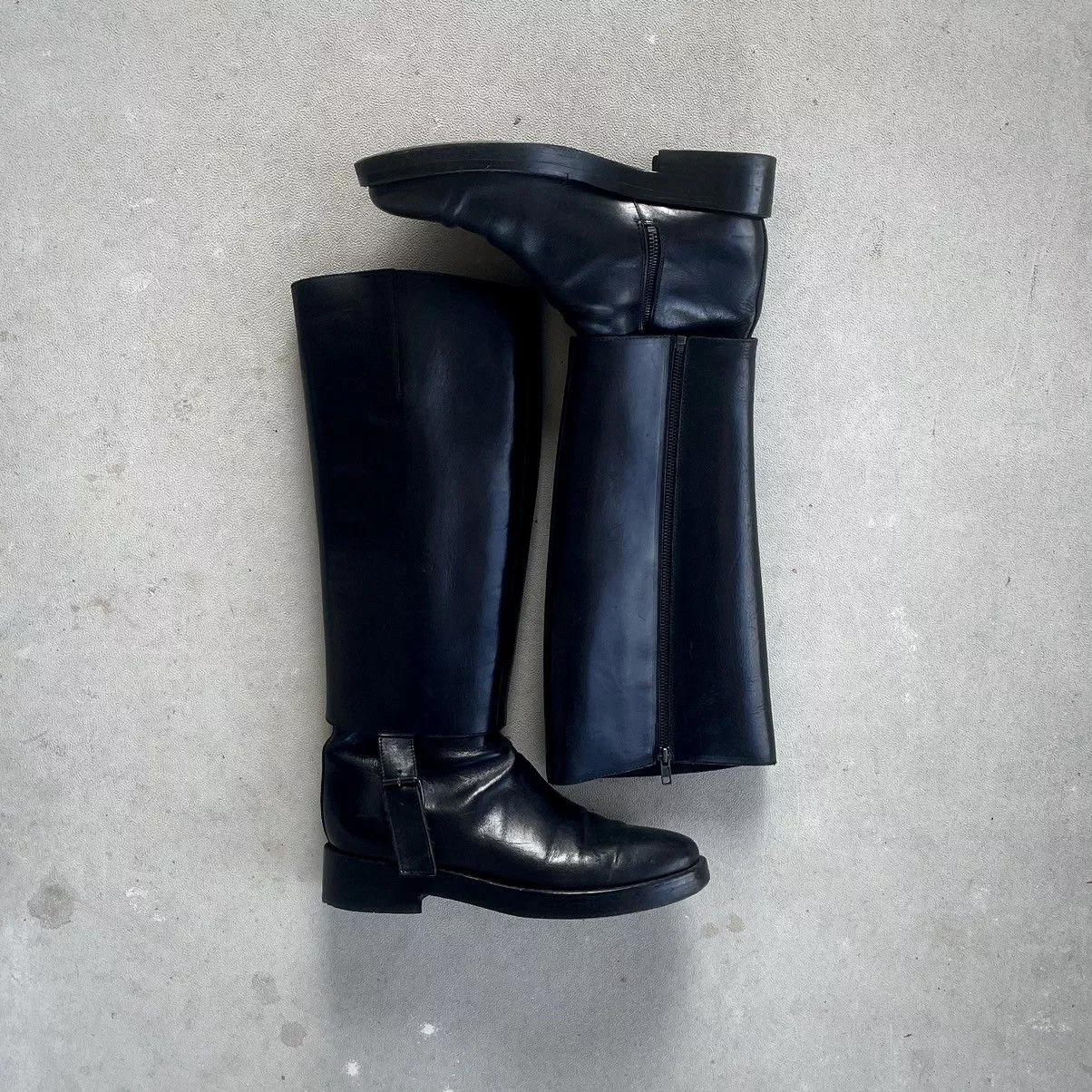 Ann Demeulemeester Boots Ann Demeulemeester Detachable Leather Riding Boots Black