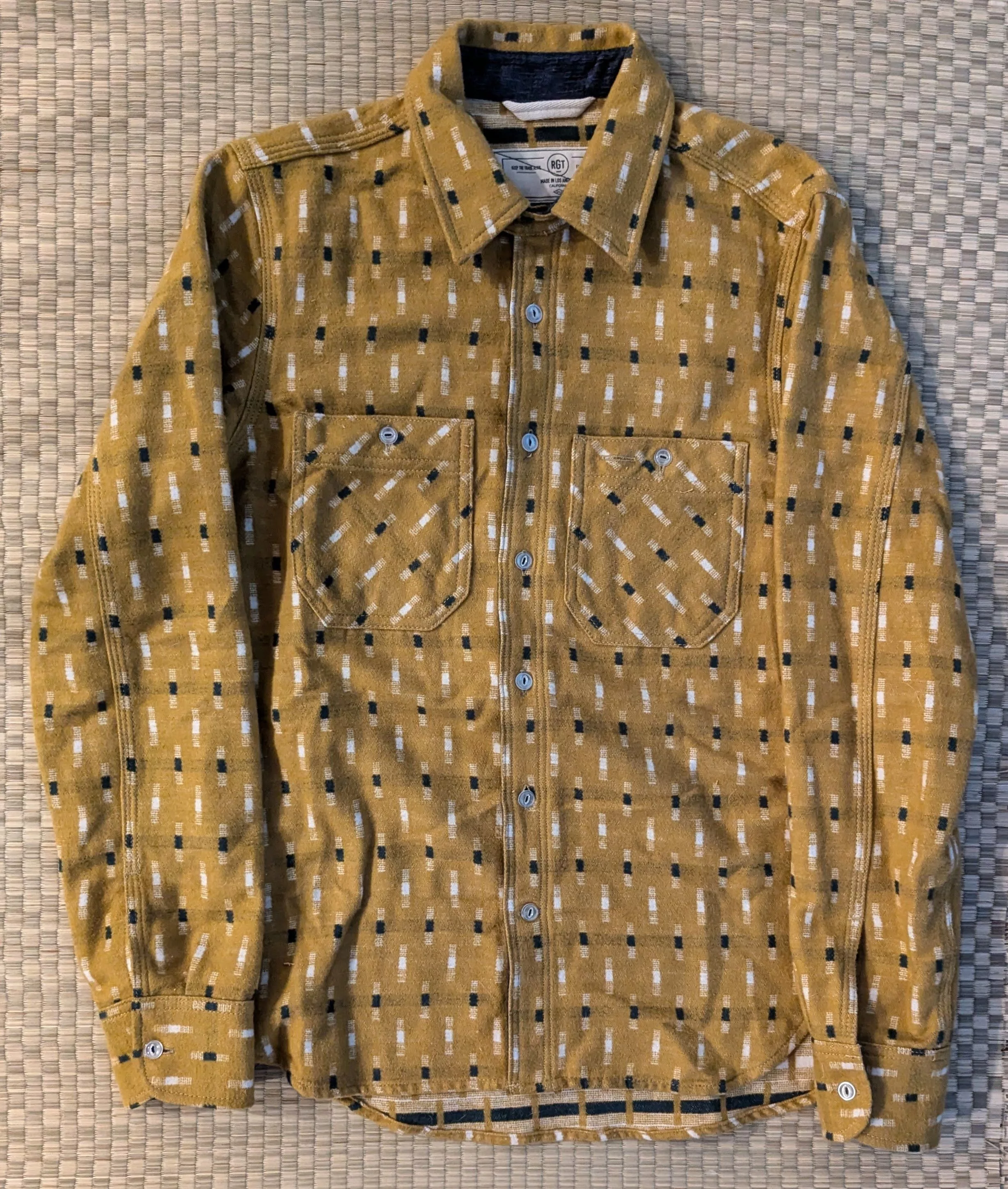 Rogue Territory Shirts Button Ups RGT Rogue Territory Geometric Pattern Cotton Brushed Flannel Gold