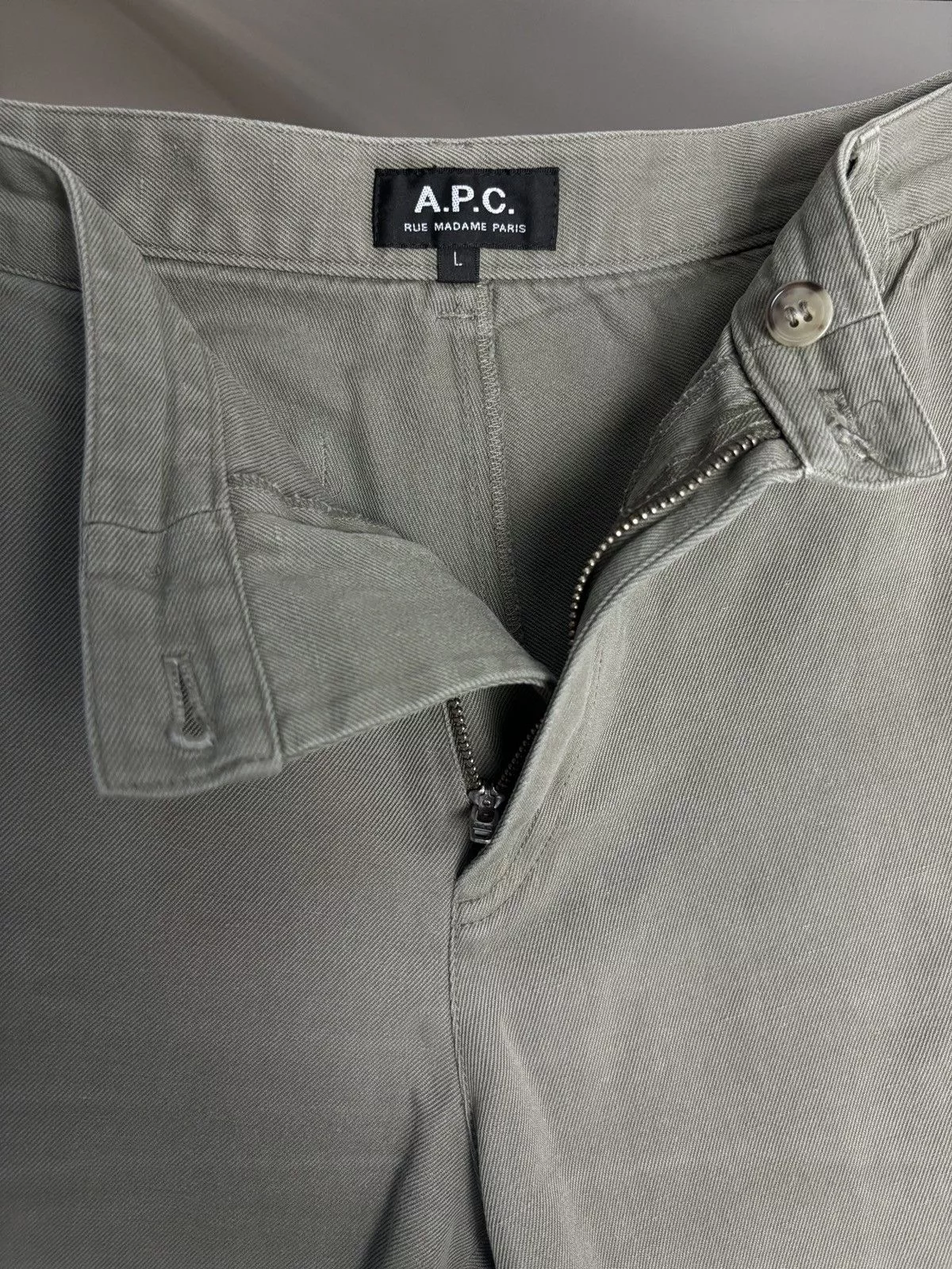 A.P.C. Shorts Green