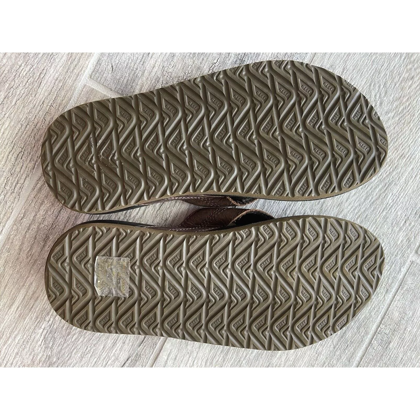 REEF Sandals Reef Mens Flip Flops Size 6 Cushion Phantom LE Brown Leather