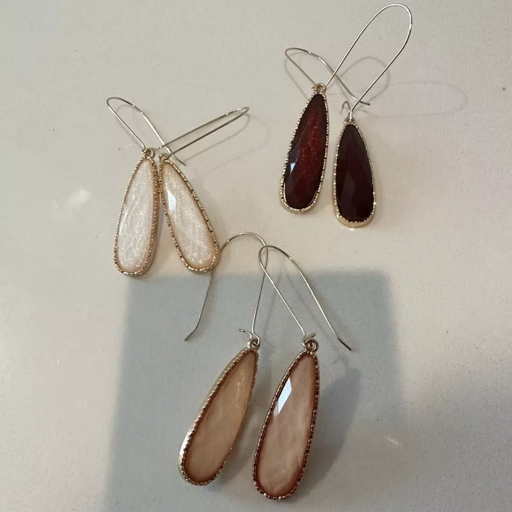 Designer Earrings Designer Catherine Malandrino Drop Earring Set: Cream Peach Burgundy Gold