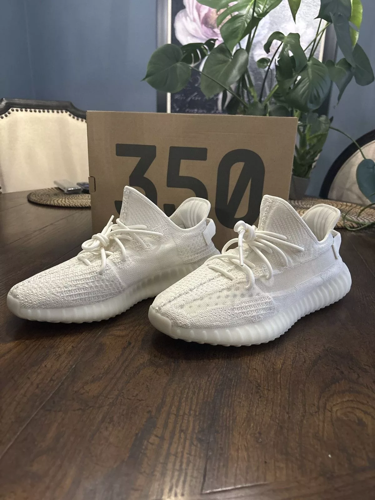 Adidas Low Top Sneakers Adidas Yeezy Boost 350 V2 White