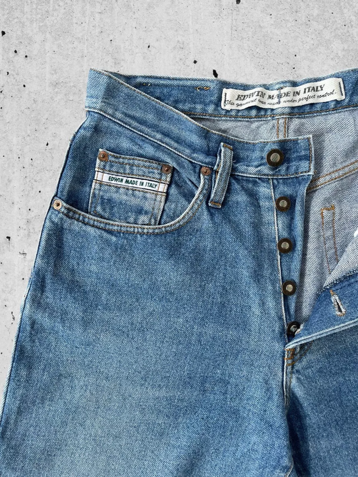 Edwin Denim 🔥 Edwin Italy Distressed Denim Vintage W31 🔥 Blue