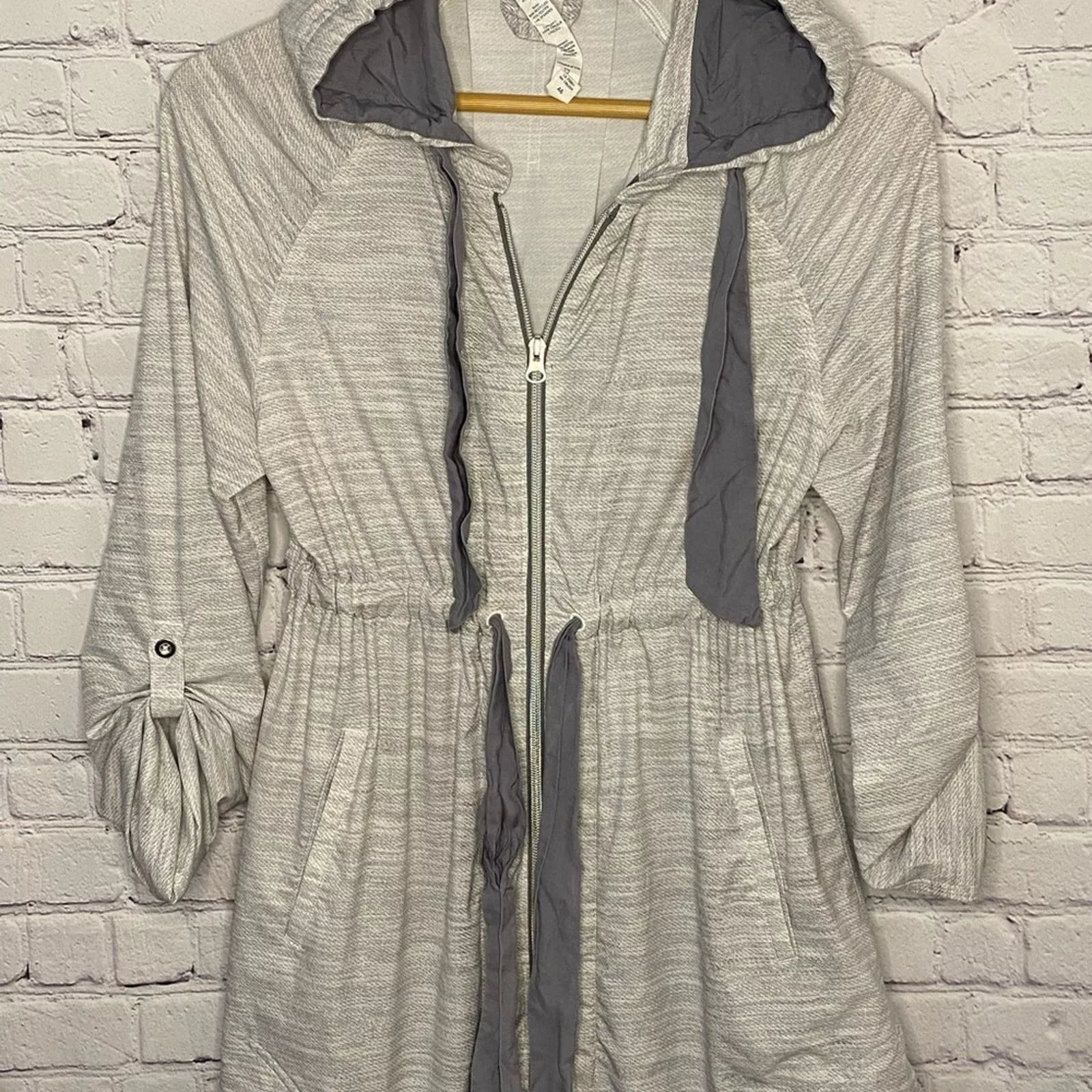 Lululemon Jackets Rare lululemon vitality jacket Gray