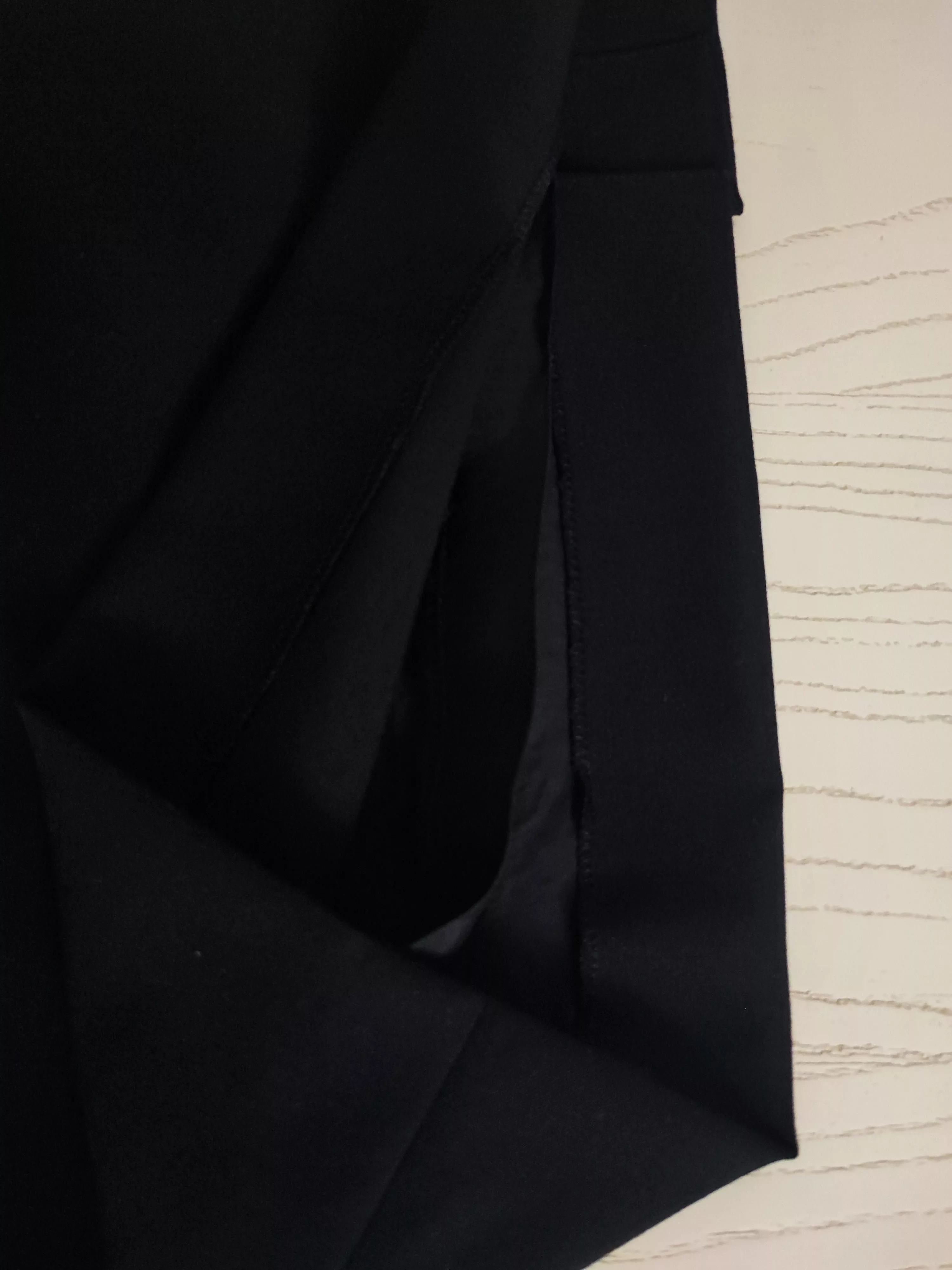 Burberry Midi Skirts Vintage Burberrys black wool skirt