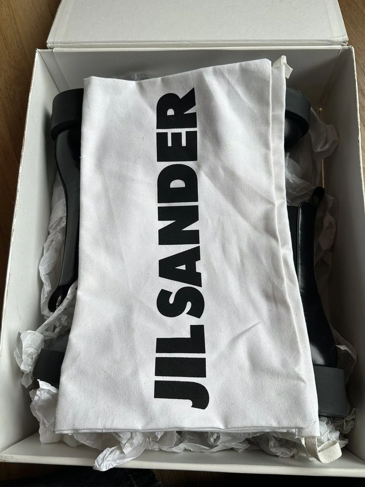 Jil Sander Boots Jil Sander Round Toe Chelsea Boot Black