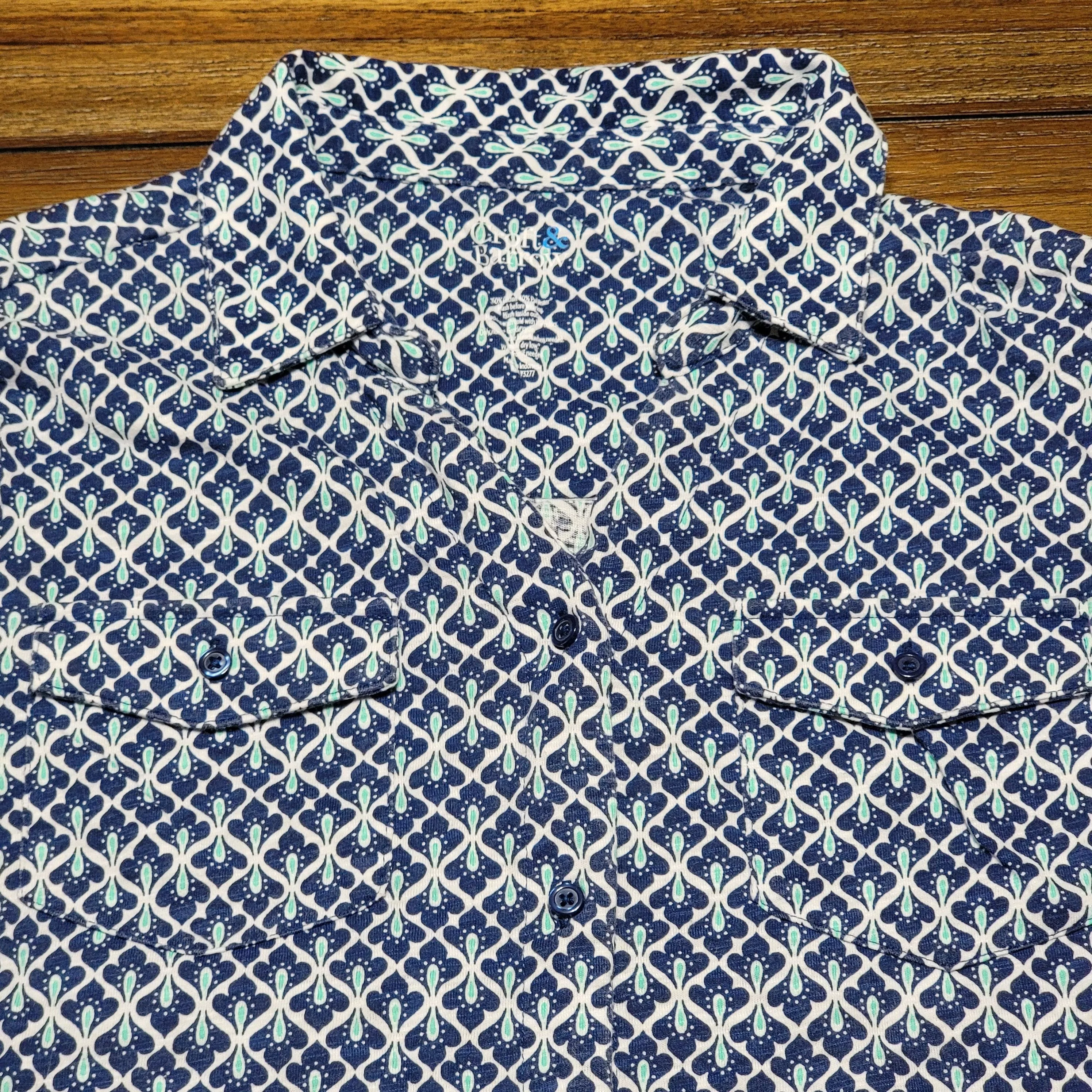 Croft & Barrow Button Ups Croft & Barrow LS Full Button Blouse - Size Large Multi