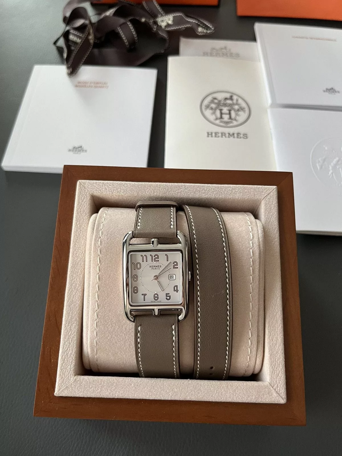 Hermes Watches Brand New Giftable Hermes Classic Cape Cod Large Model Gray