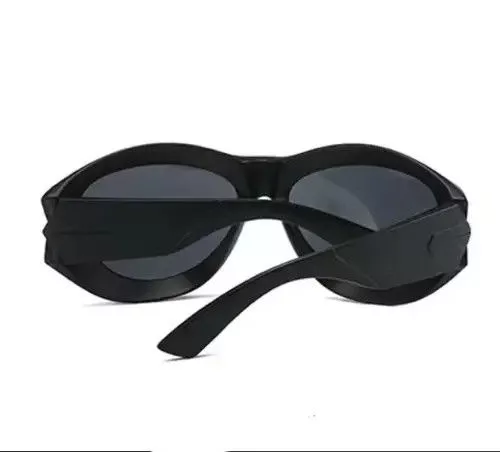 Electric Visual Sunglasses Electric Visual × Vintage Sunglasses Retro Dystopian Black