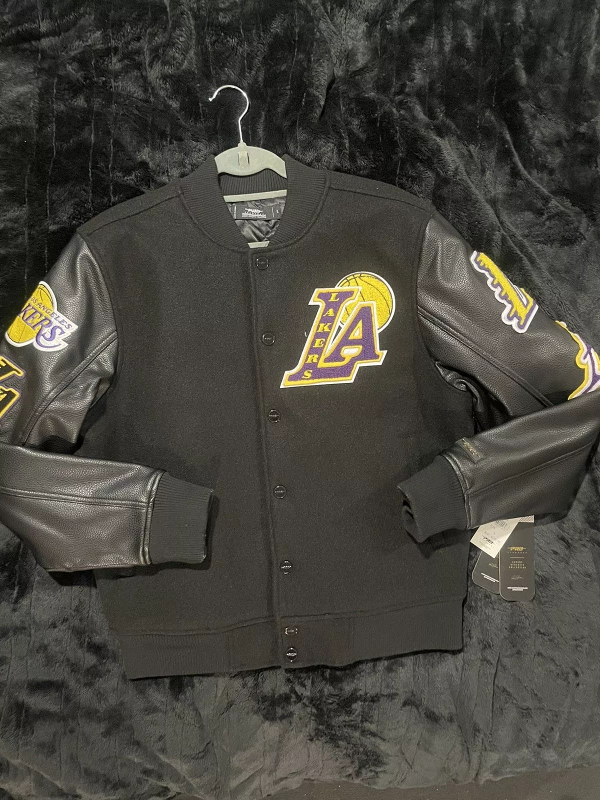 Pro Standard Heavy Coats Lakers Pro Standard varsity jacket Yellow