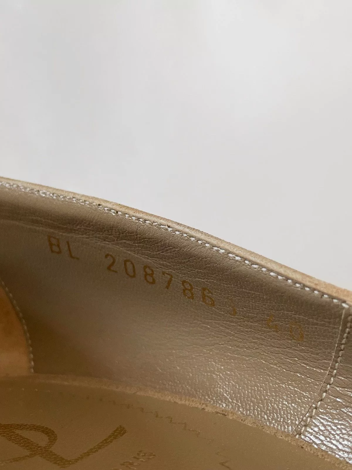 Yves Saint Laurent heels shoes Beige
