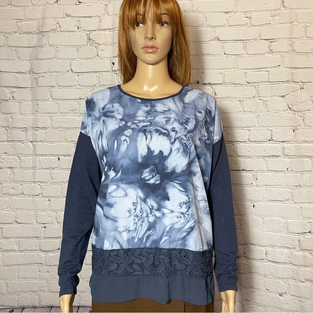 Chicos Sweaters Chicos Chico's Blue Floral Sweater Size 2 US L
