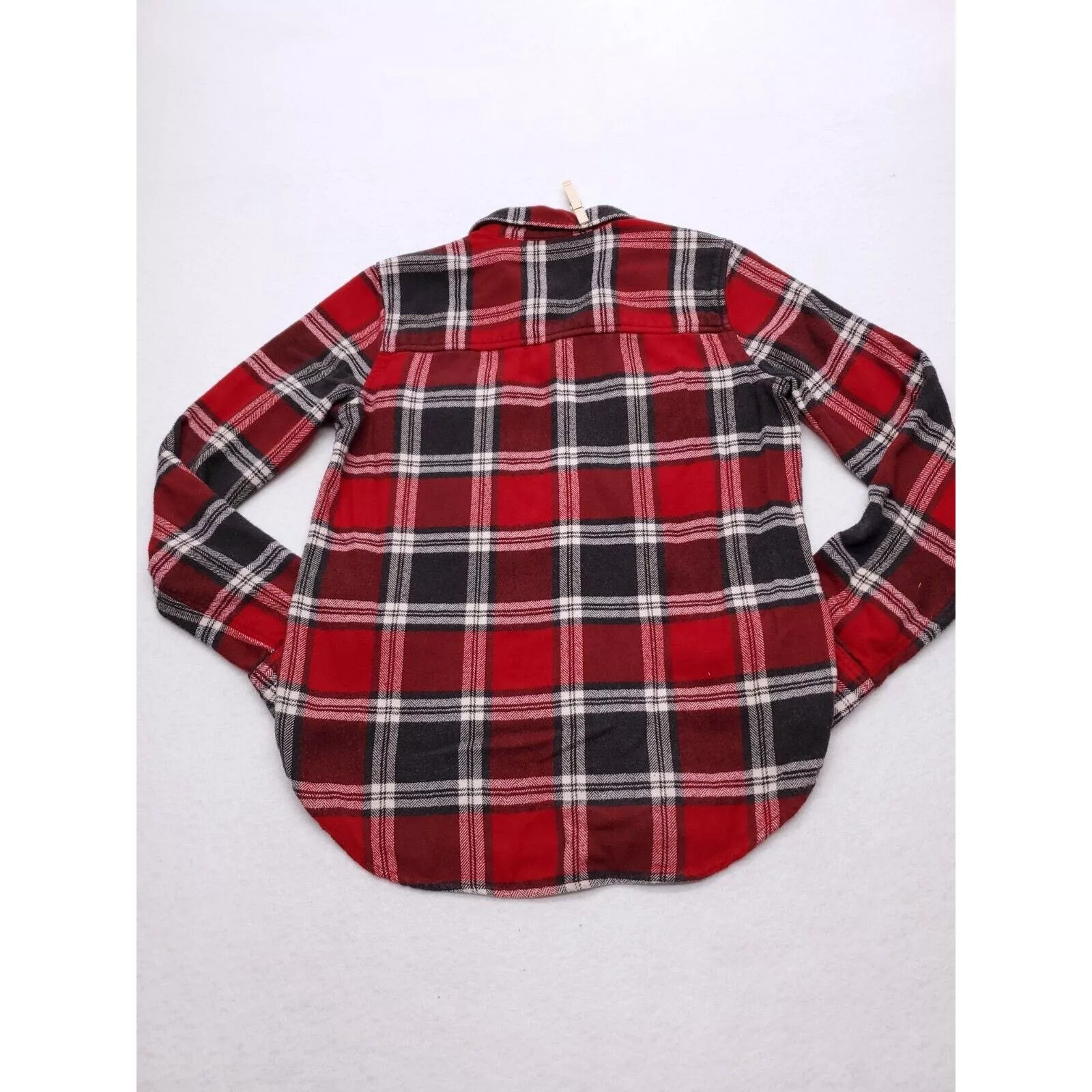 American Eagle Outfitters Shirts Button Ups American Eagle Outfitters American Eagle Button Up Shirt Adult Mens Size Small S Red
