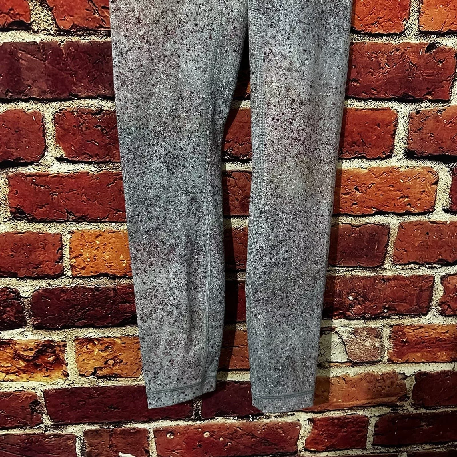 lululemon leggings size 2 Gray