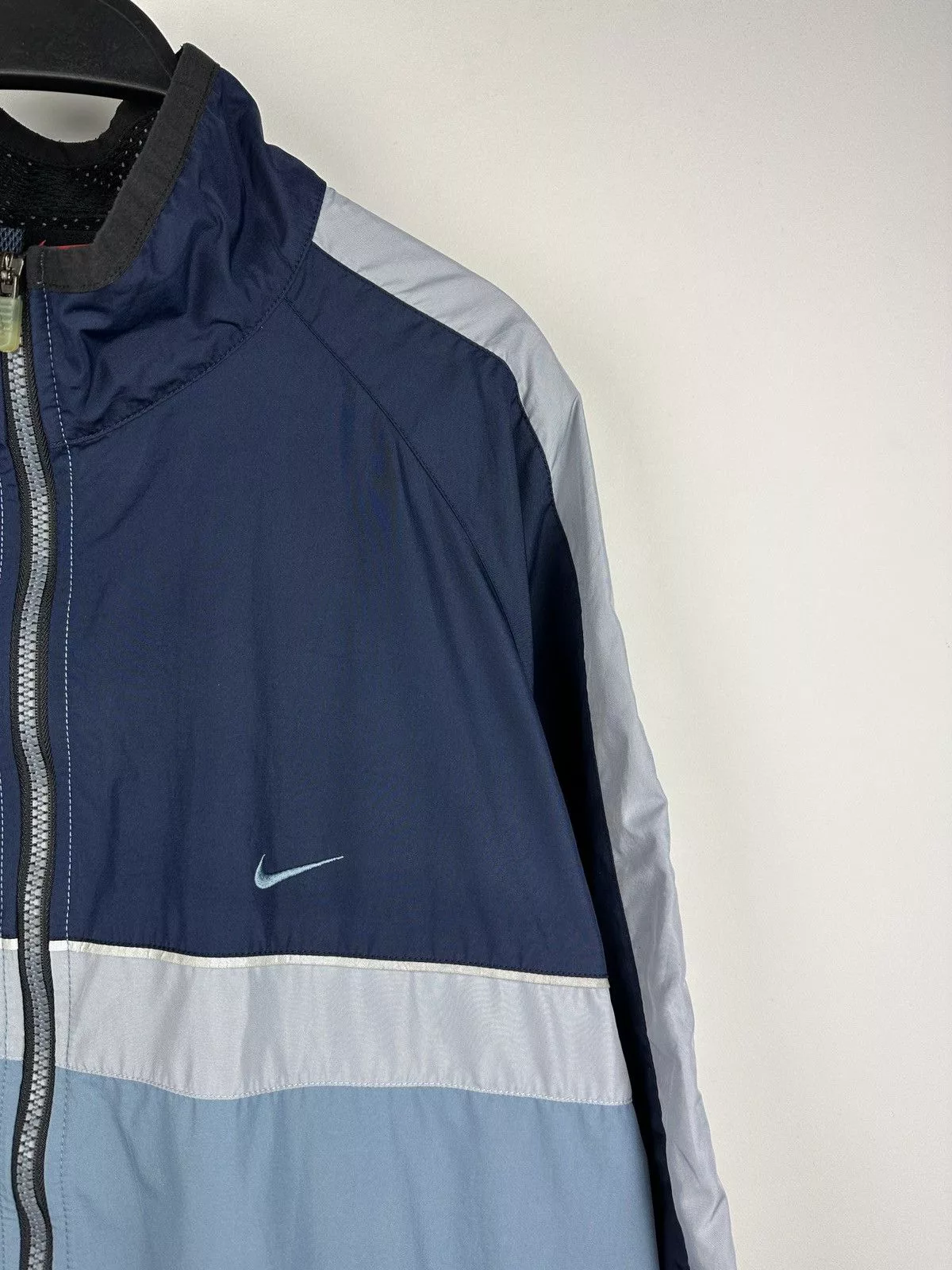 Nike Light Jackets Vintage 90’s Nike Y2K Light Jacket Blue Streetwear