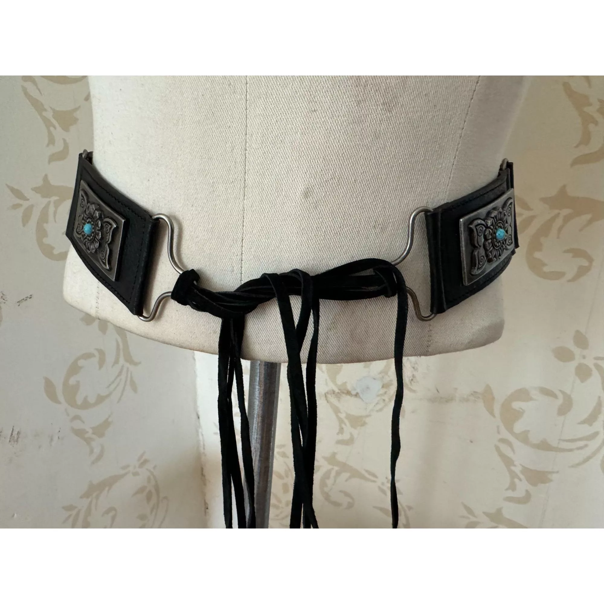 Vintage Belts Vintage Ladies Size Large Olga Santini Leather Belt Black