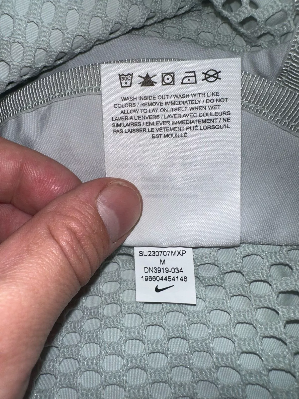 Nike Vests Nike Unisex ACG Buttles Light Silver Hiking Vest Sample Green