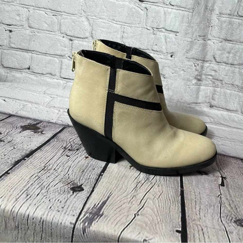 Other Boots Other Naya Atom Ankle Boots Taupe Black Leather Size 8 Brown
