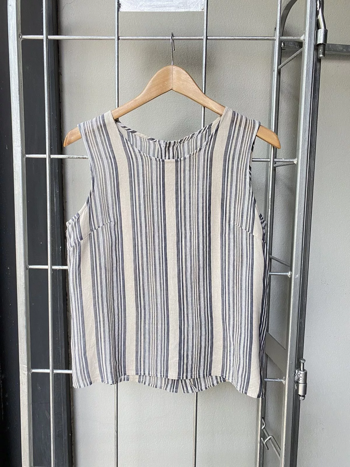 Burberry Blouses Burberry vintage striped blouse Gray
