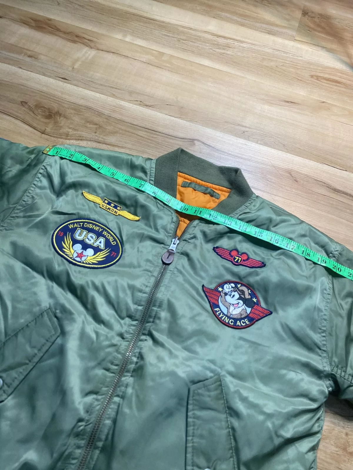 Disney Bombers Disney × Mickey Mouse Mickey Mouse Bomber jacket Green
