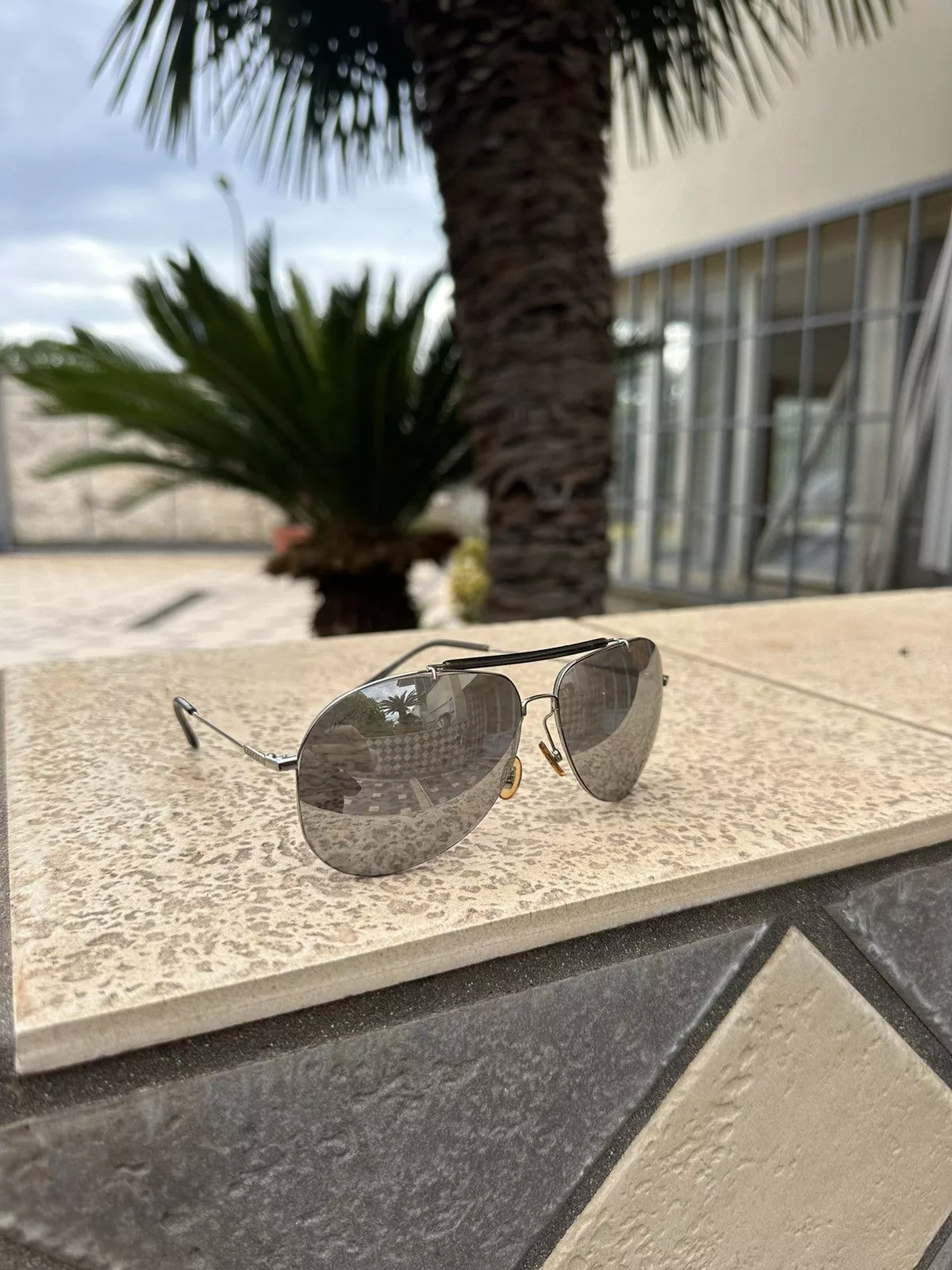 Gucci Sunglasses GG1852/S Gray