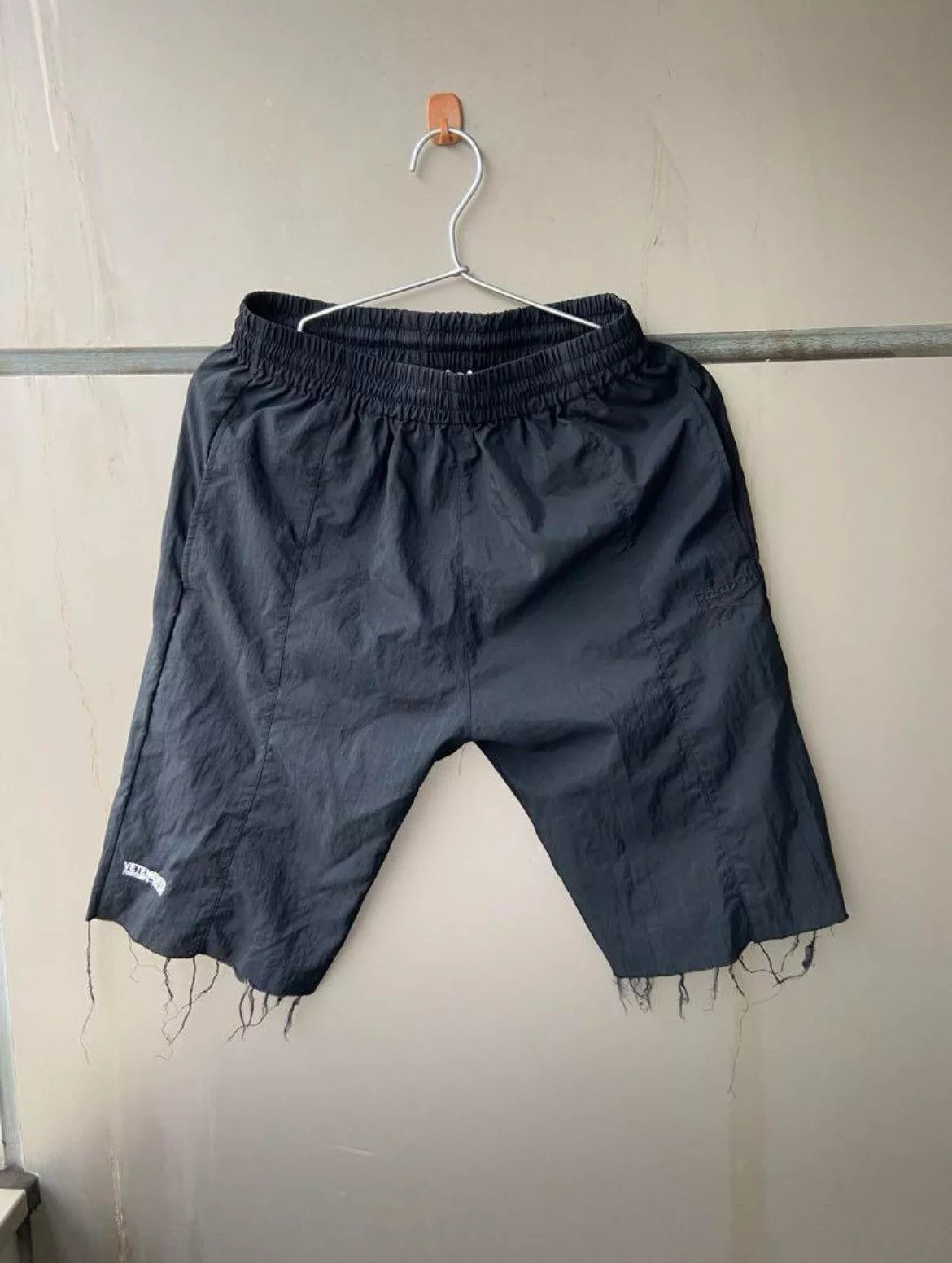 Reebok × Vetements Vetements Reebok shorts reworked with fray and lose strings Black