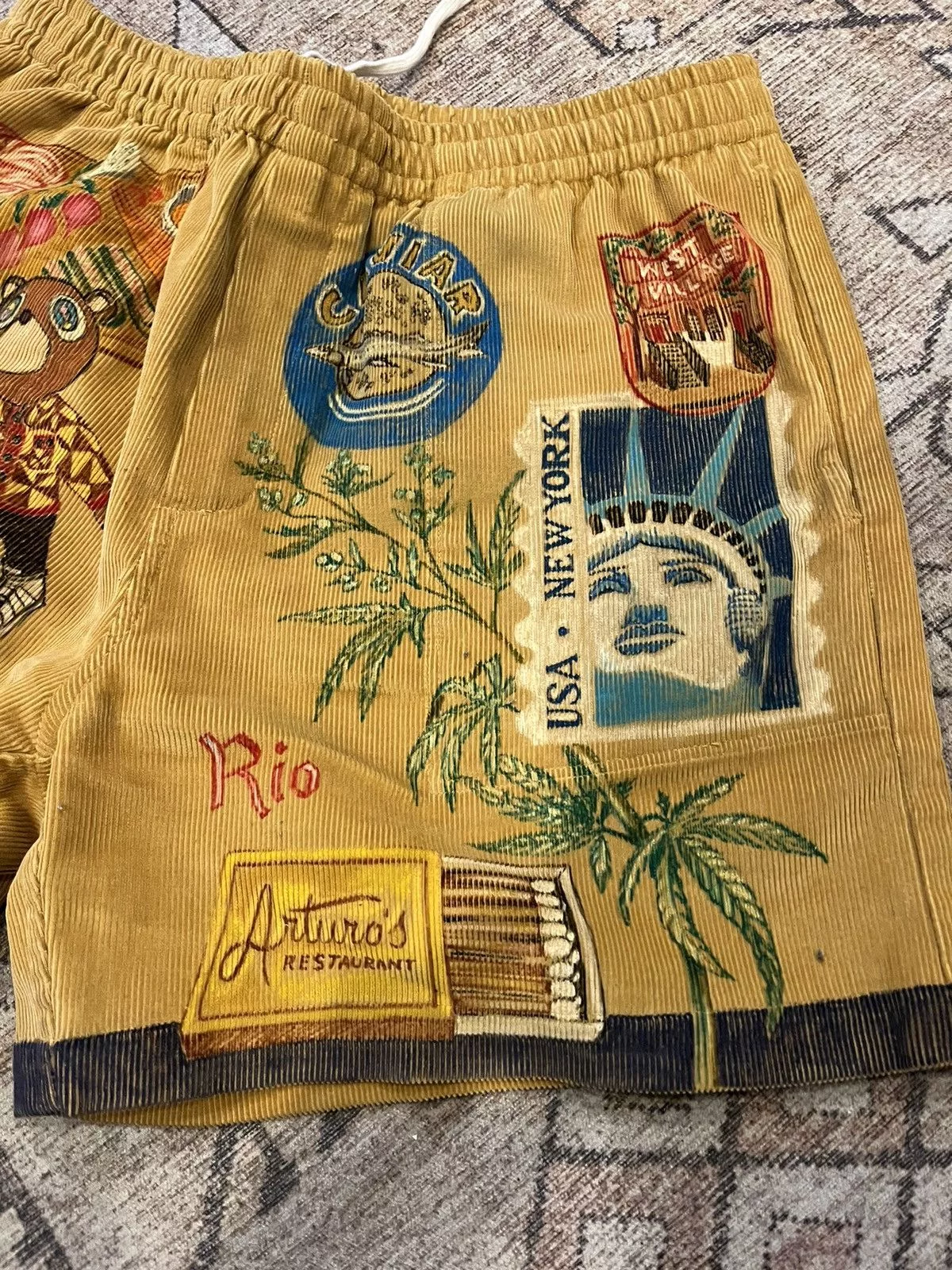 The best pair of bode shorts Beige