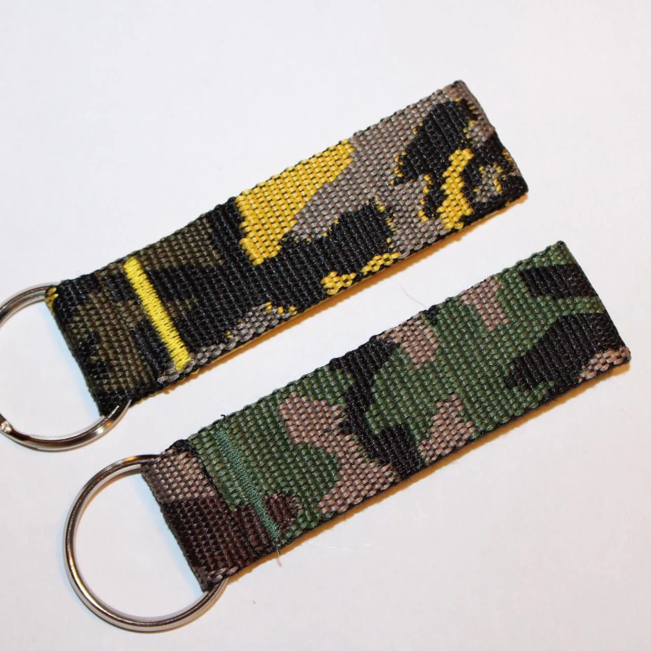 Supreme Supreme Supreme Webbing Keychain Set Yellow