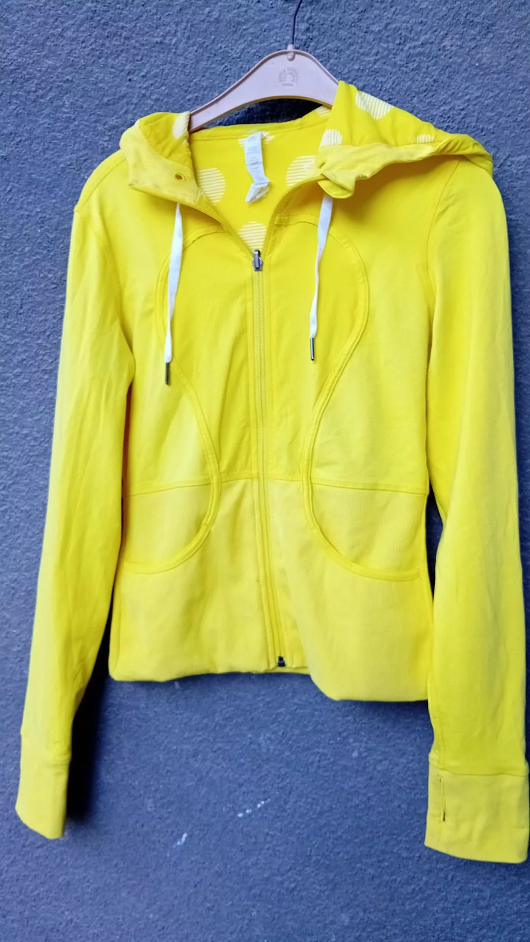 Lululemon Sweatshirts Lululemon Define Hooded Jacket sz 6 Yellow Streetwear