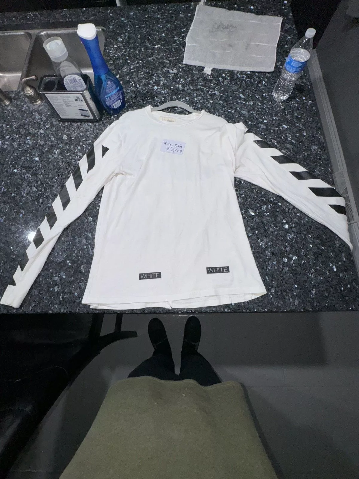 Off-White Long Sleeve T Shirts Off-White Off white long sleeve black and white