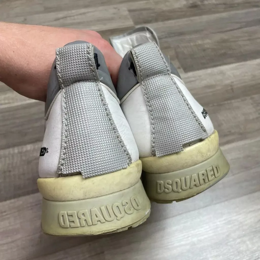 Dsquared2 Low Top Sneakers Dsquared2 vintage shoes Size: 45 White