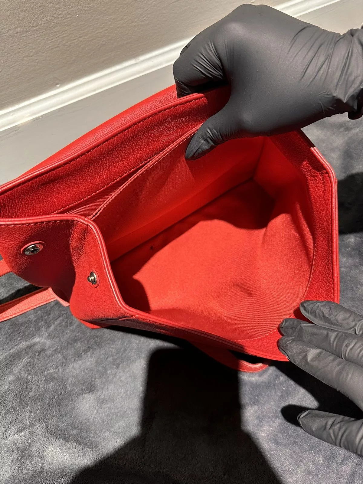 Louis Vuitton Handle Bags Louis Vuitton Red 2 Me Lock