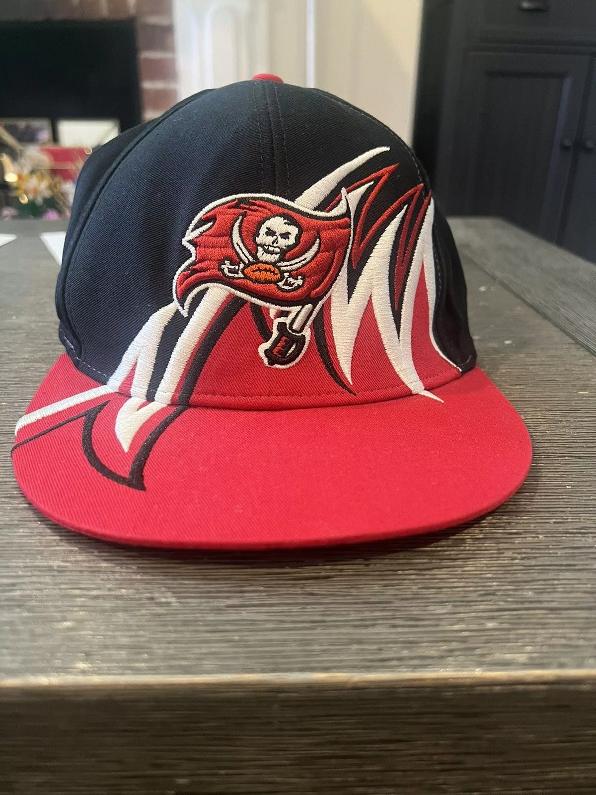 NFL Hats Y2K Vintage NFL Buccaneers hat Black