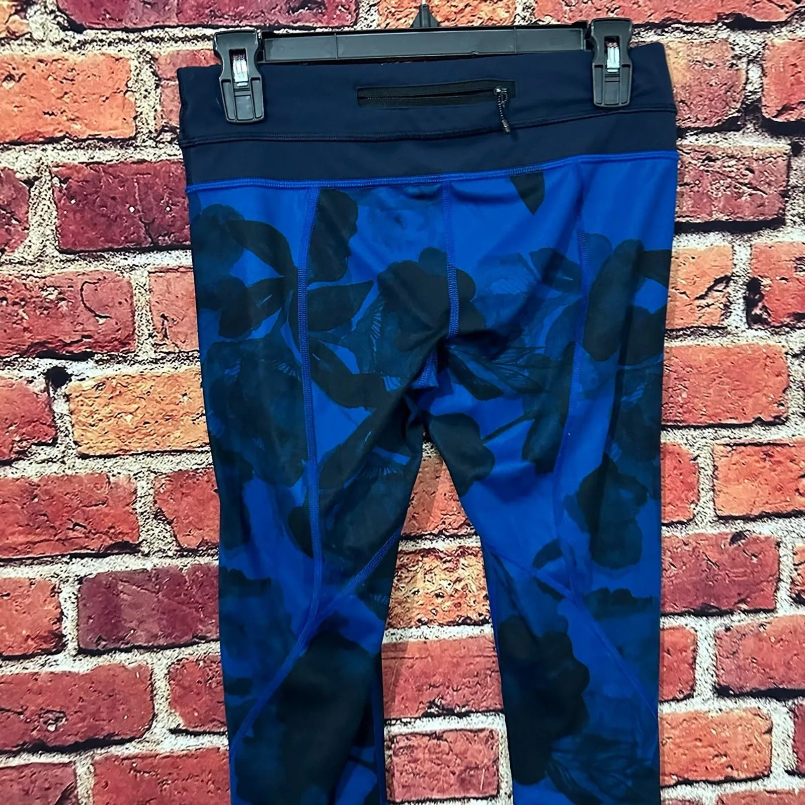 lululemon leggings size 6 Blue