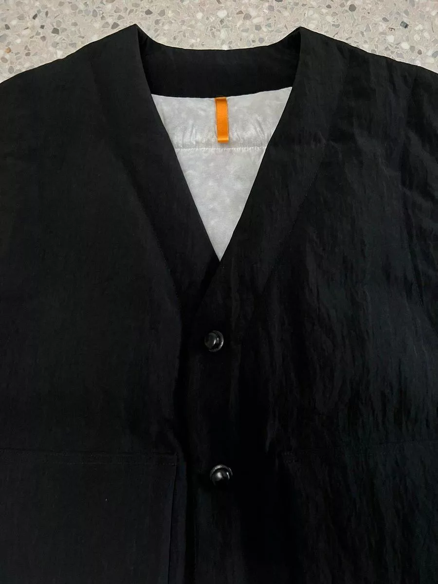 MAN-TLE Vests MAN-TLE R9 Down 5 Nylon Vest Black
