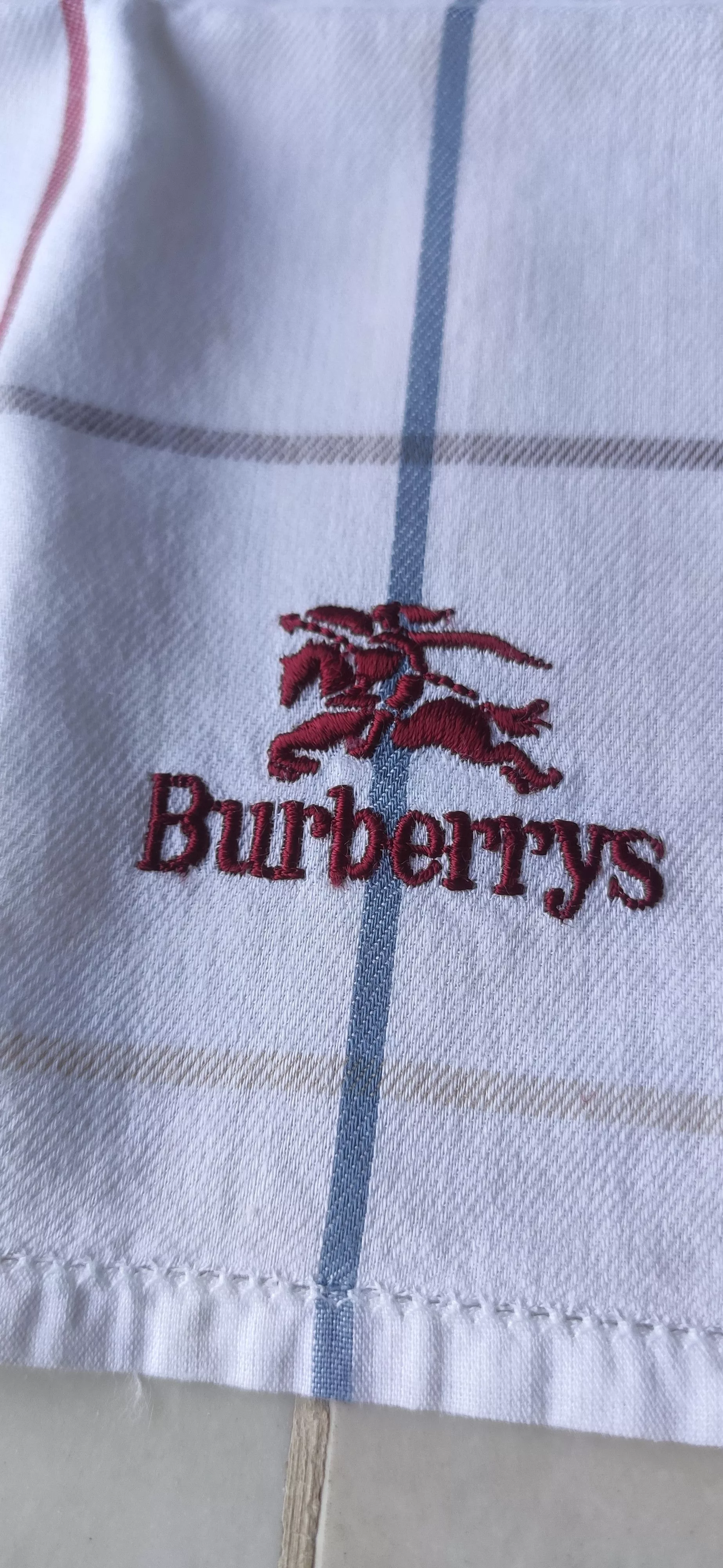 Burberry Miscellaneous White Burberrys Handkerchief