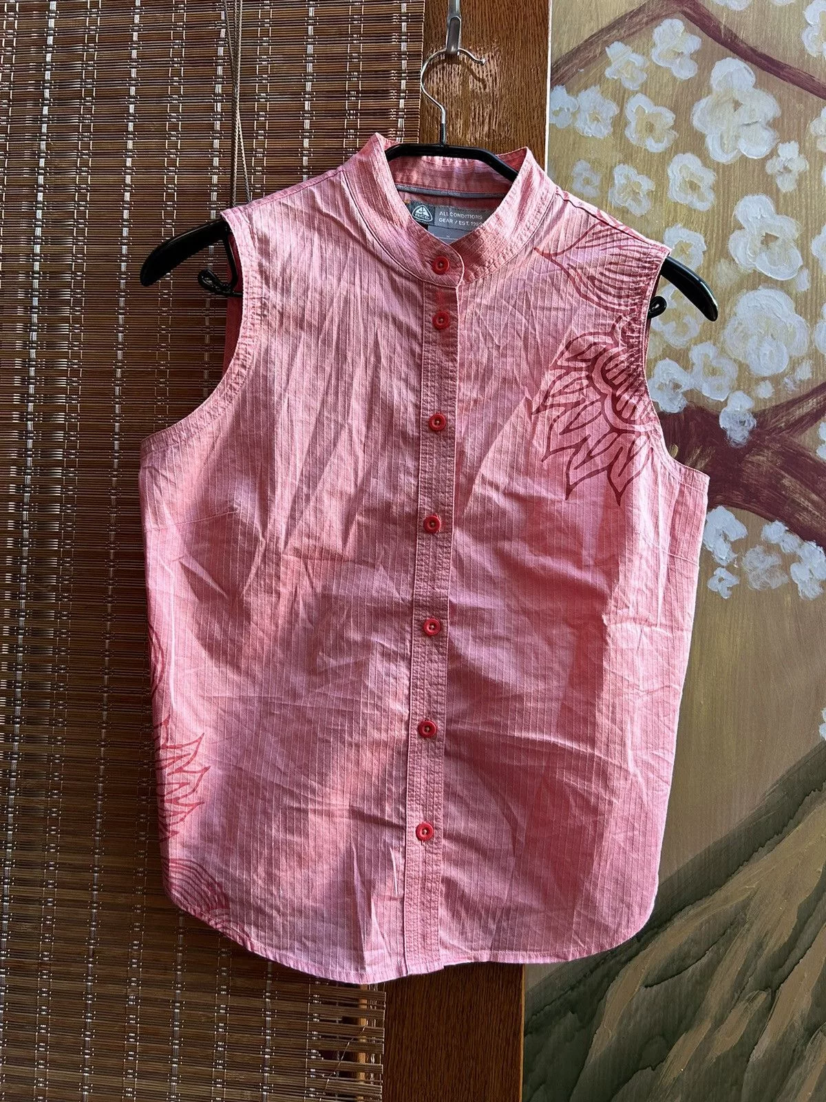 Nike Button Ups Nike × Nike ACG × Vintage 2000s Nike ACG Sleeveless Flowers Print Shirt Gorpcore Pink
