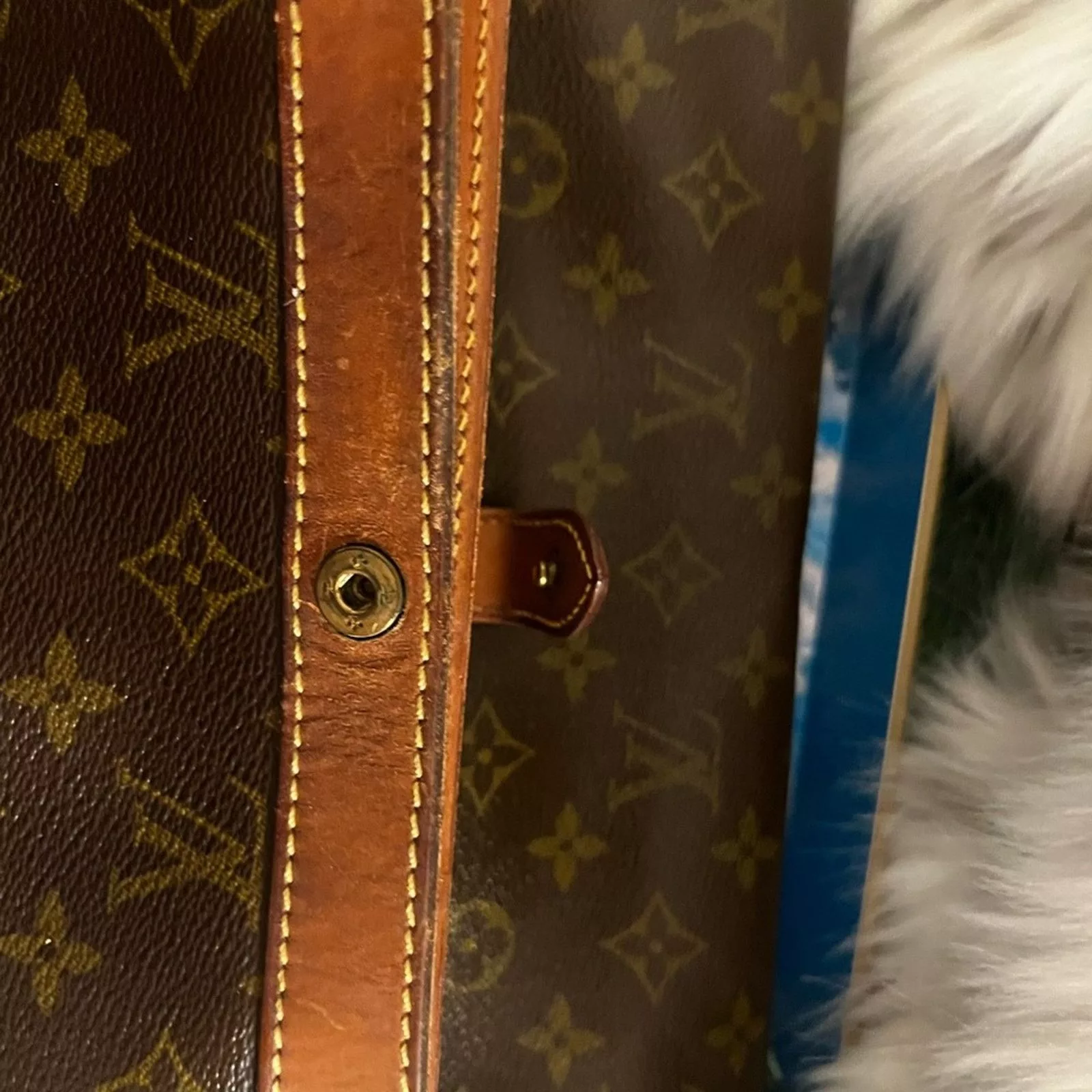 Louis Vuitton Shoulder Bags 💎 Vintage Louis Vuitton Monogram Fold over large clutch Brown