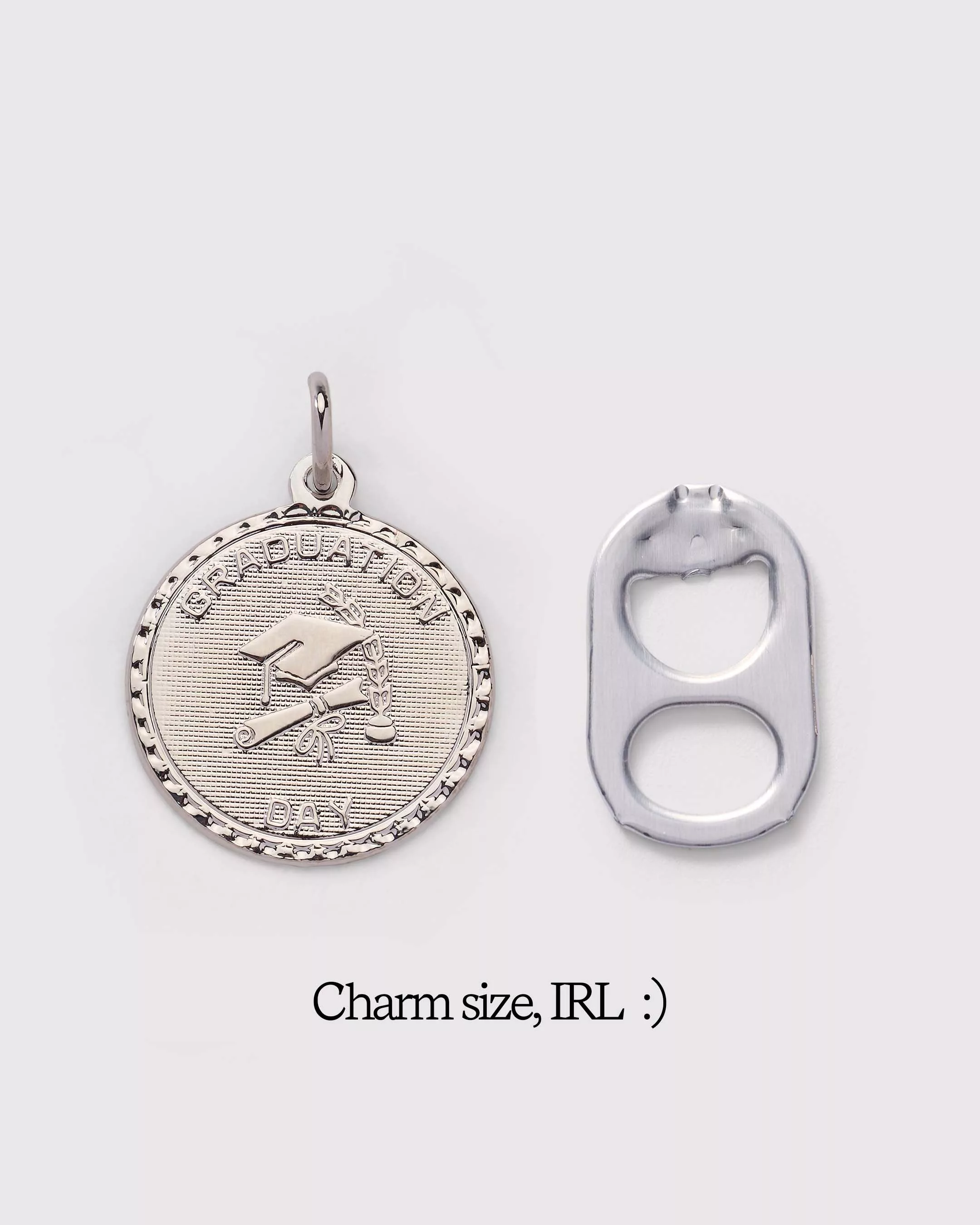 Grad Cap Round Charm