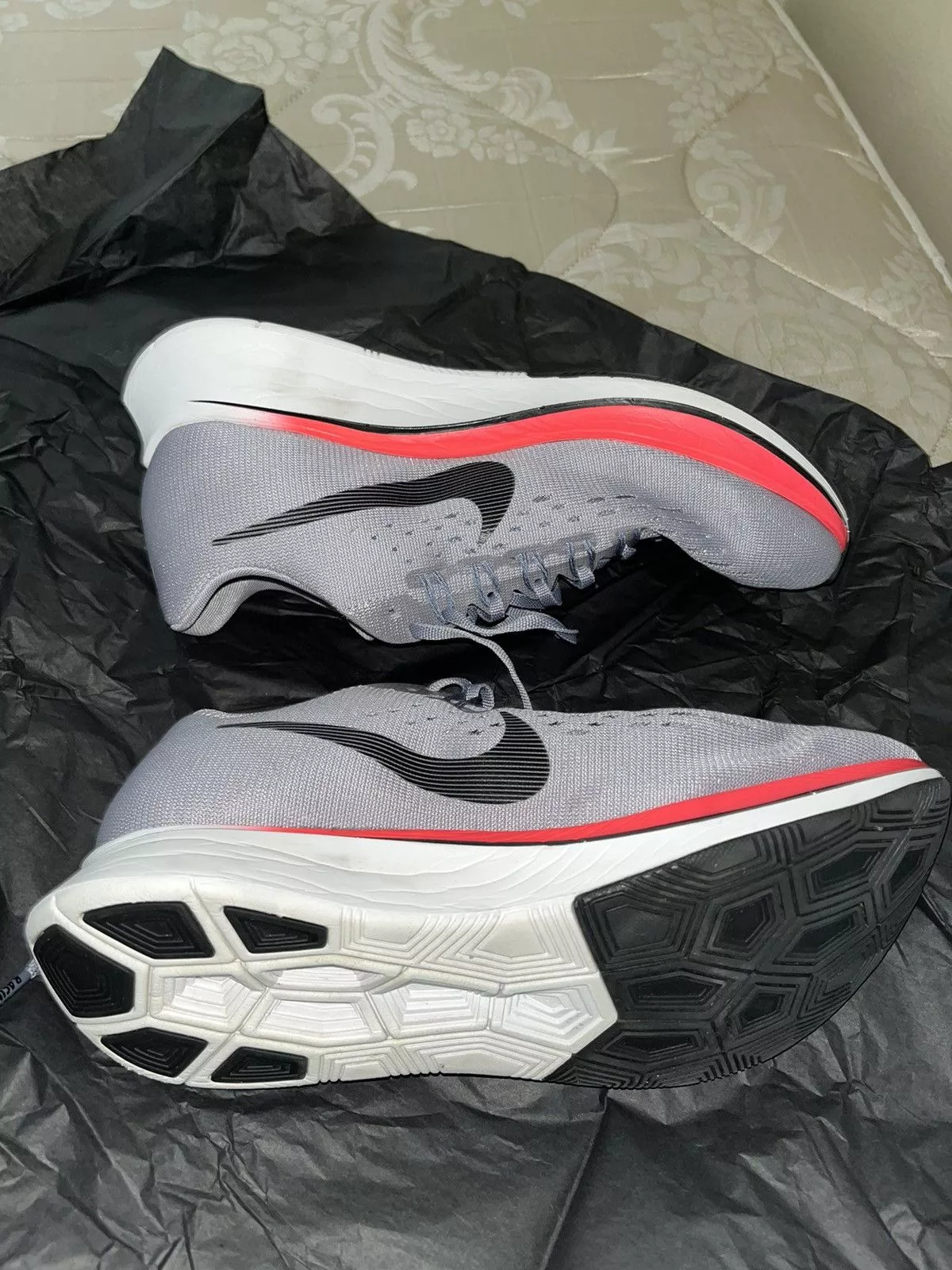 Nike Low Top Sneakers Nike zoom fly Gray