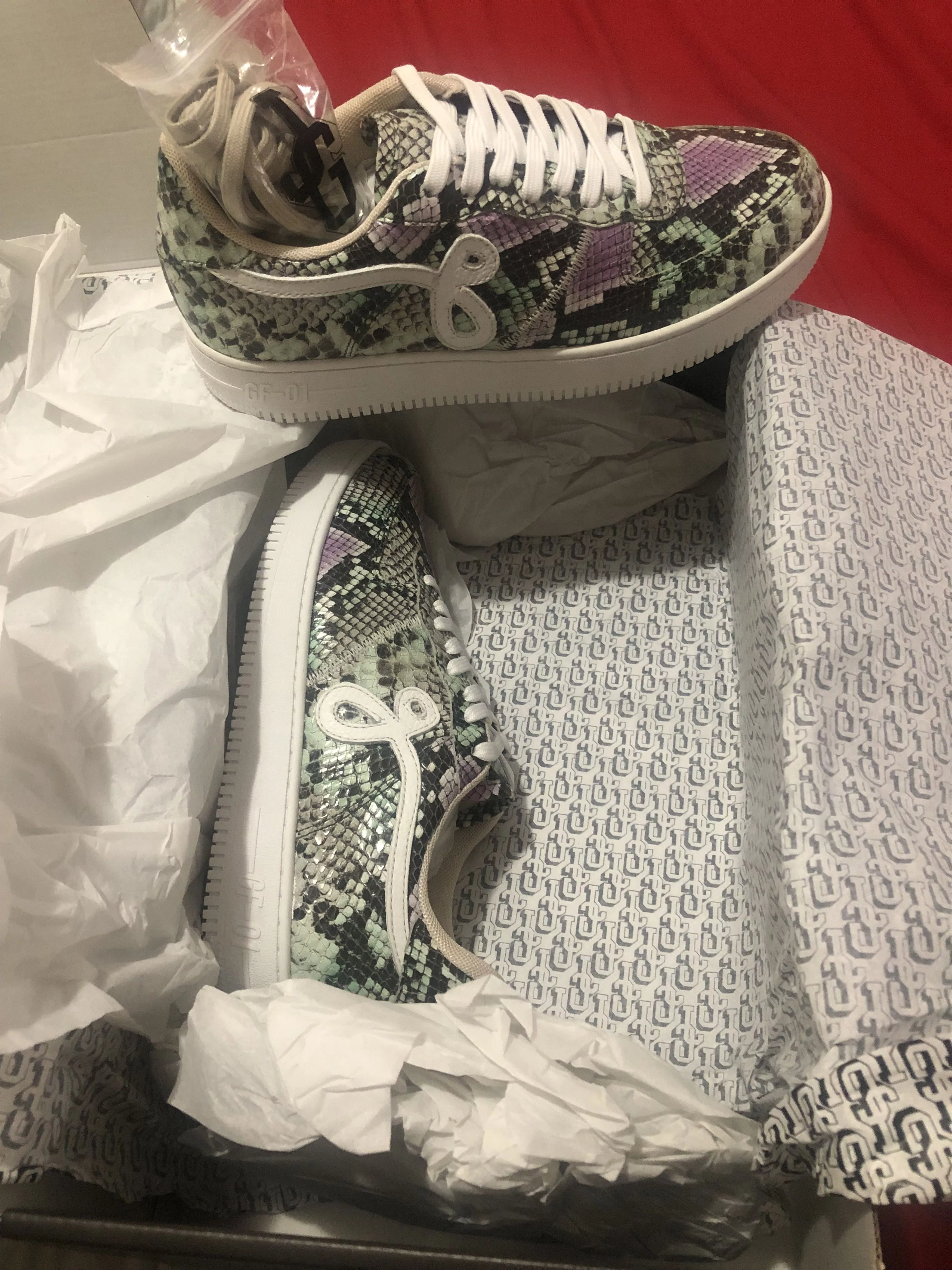 John Geiger Low Top Sneakers John Geiger GF-01 Multi-Python White