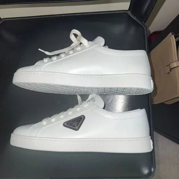 Prada Boots Prada o1srvl11e0624 Sneakers in White