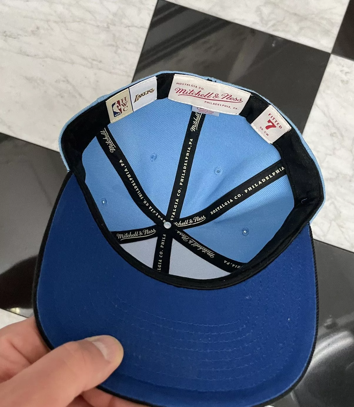 Mitchell & Ness Hats Mitchell & Ness 🔥 Exclusive Lakers fitted hat size 7 Blue