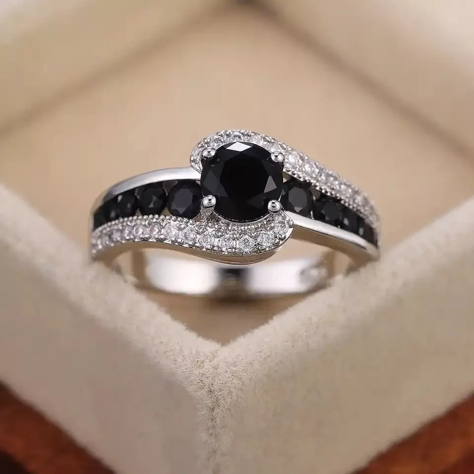 Designer Jewelry Watches Designer × Jewelry Black Stone Women Wedding Ring Dazzling Crystal Zircon