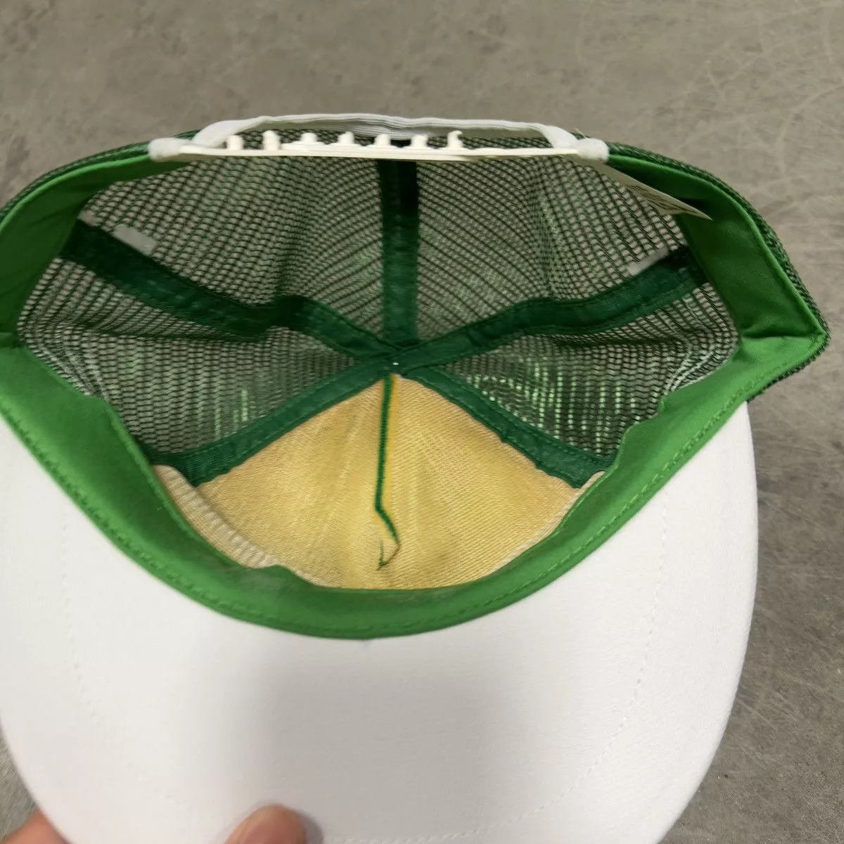 Vintage Hats Vintage Quaker State hat Green